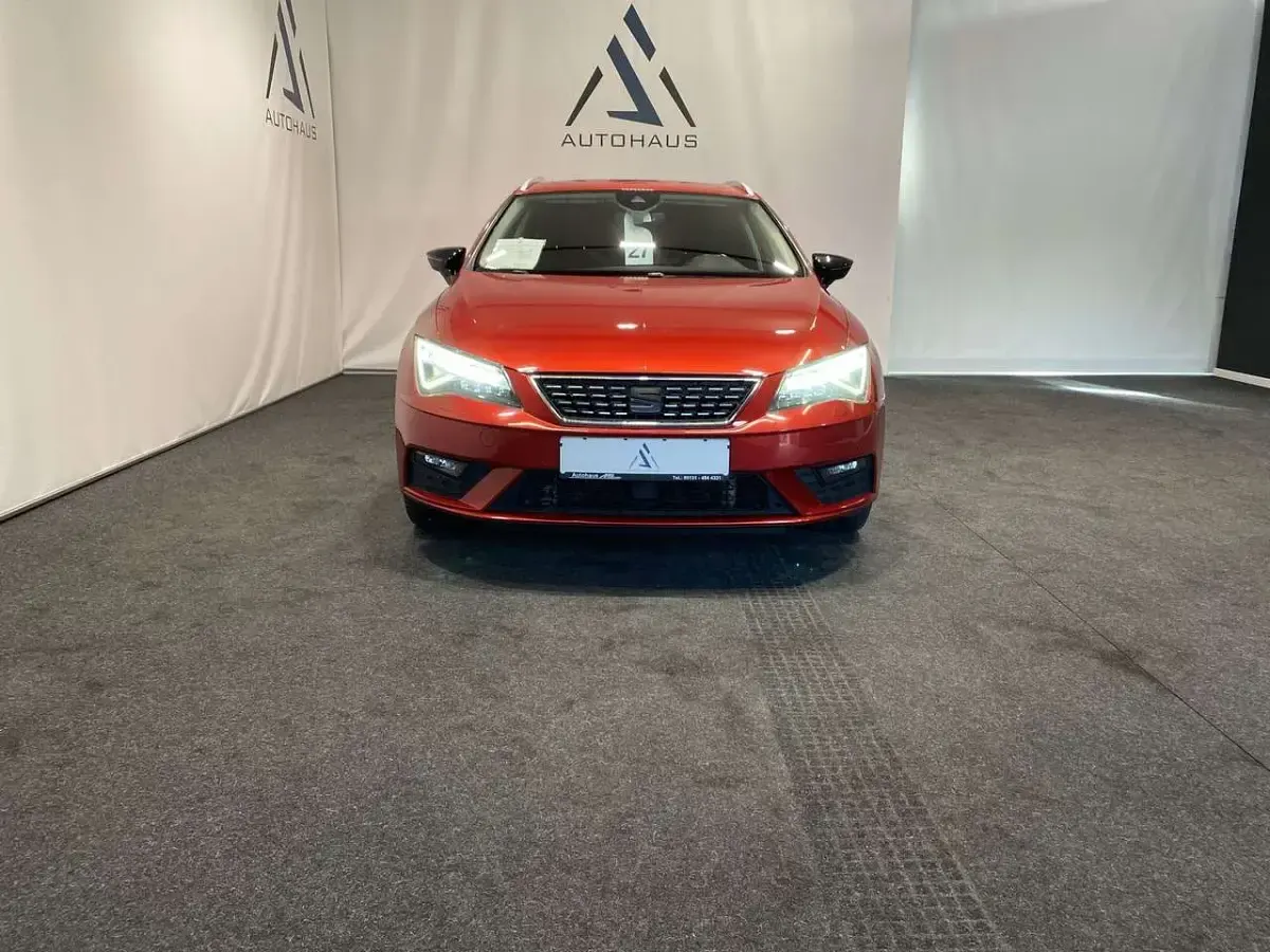 Gebraucht Seat Leon 4Drive 150 PS (110 kW) 2017 Desire red Kombi