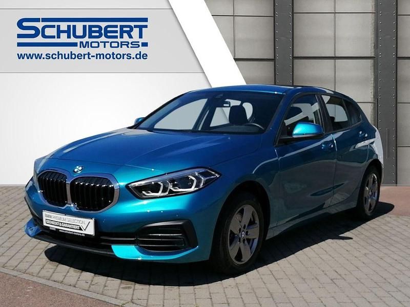 Blau Gebraucht 2024 BMW 118 Advantage Kleinwagen | 24.895 € (Fairer Preis) - Bild 1/4