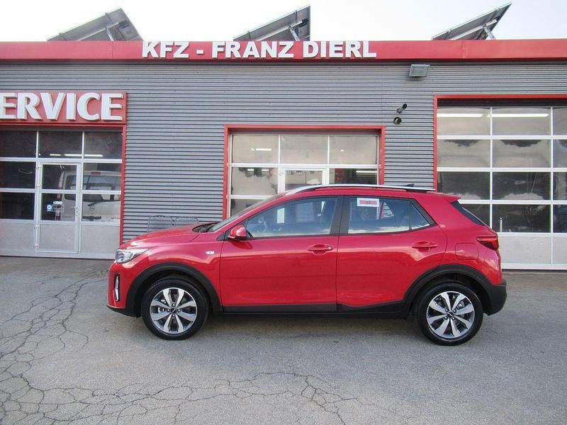 Neu Kia Stonic 79 PS (58 kW) 2026 Rot SUV