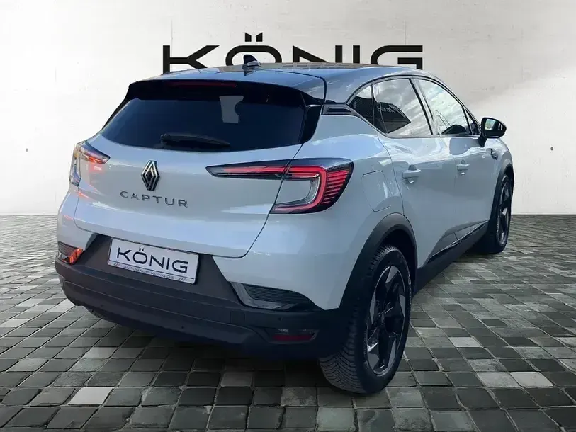 Gebraucht Renault Captur Techno 158 PS (116 kW) 2024 Schwarz SUV