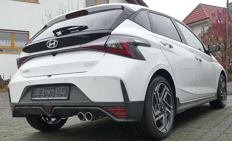 Neu Hyundai i20 N Line 101 PS (74 kW) 2025 Atlas white Kleinwagen