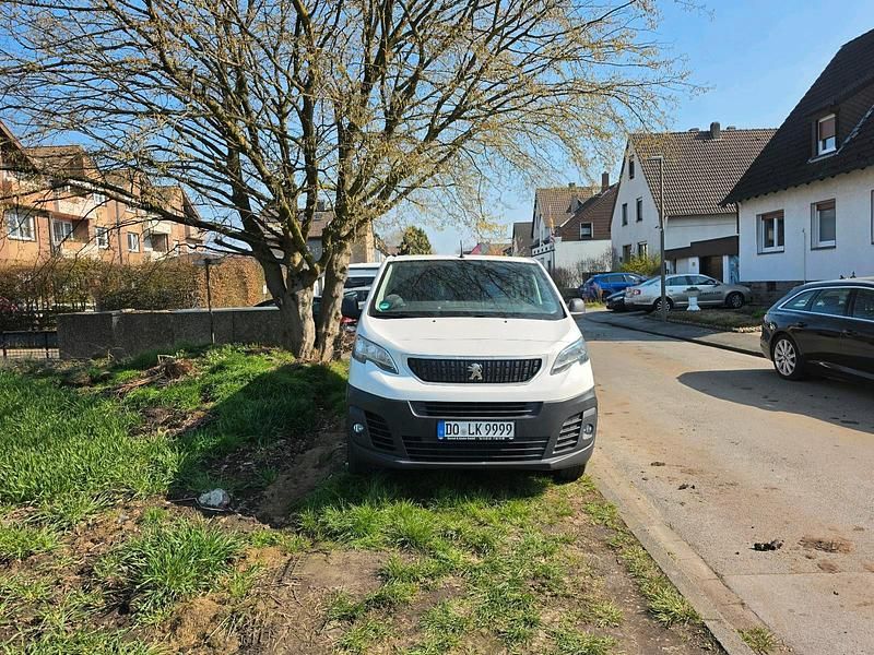 Gebraucht Peugeot Expert 122 PS (89 kW) 2020 Weiß Van