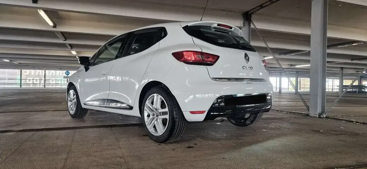 Gebraucht Renault Clio GrandTour LIMITED 90 PS (66 kW) 2015 Kombi