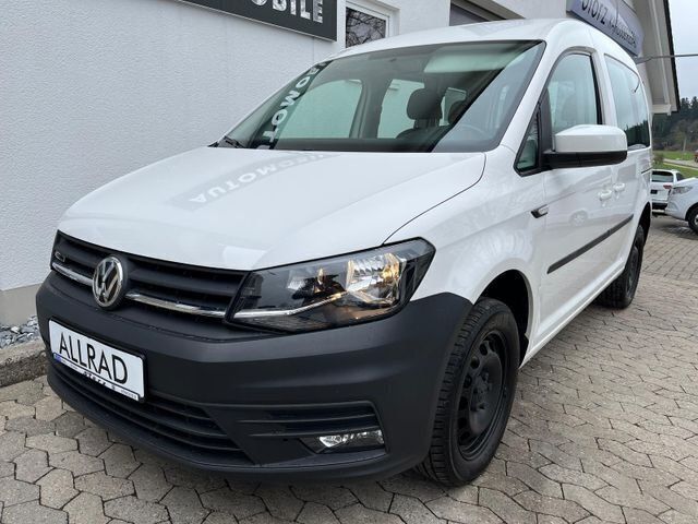 Gebraucht VW Caddy Trendline 122 PS (89 kW) 2020 Candyweiß Van / Kleinbus