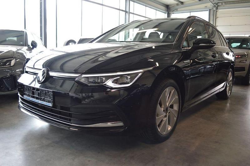 Schwarz Gebraucht 2021 VW Golf VII Style Kombi | 21.370 € (Fairer Preis) - Bild 1/4