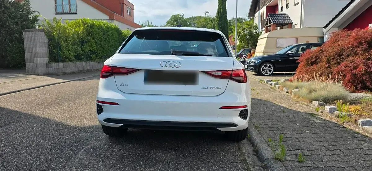 Gebraucht Audi A3 Comfort 204 PS (150 kW) 2022 Weiß Limousine
