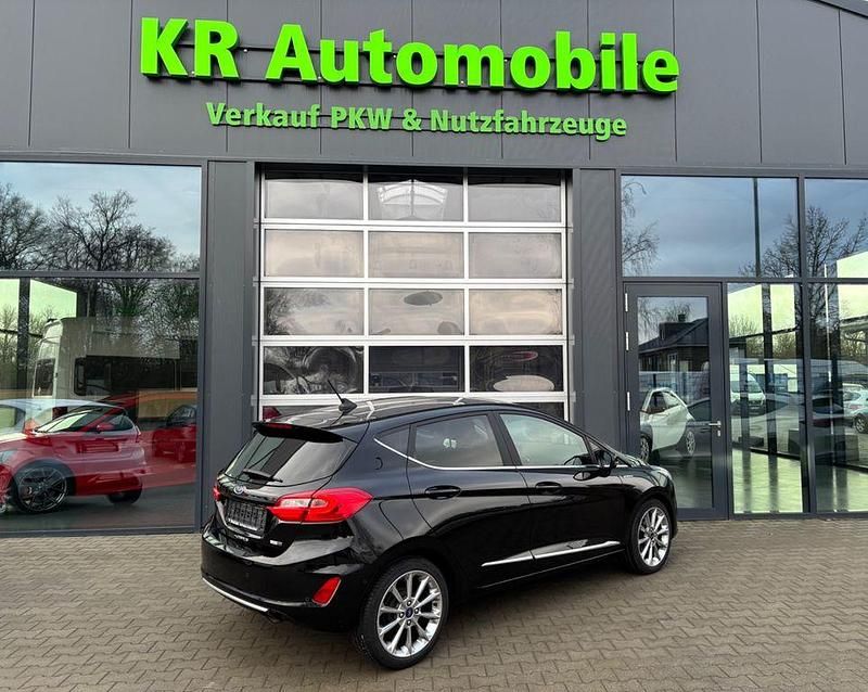 Gebraucht Ford Fiesta Vignale 125 PS (91 kW) 2022 Schwarz Limousine