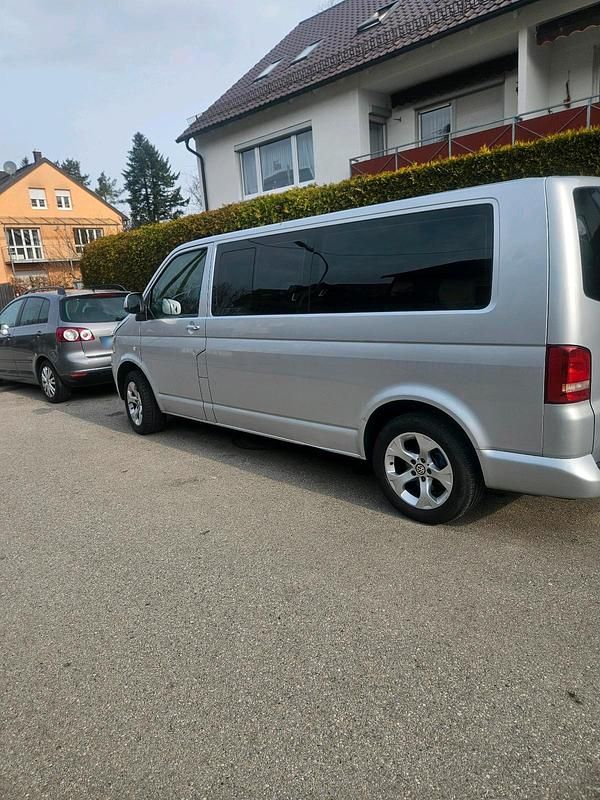 Gebraucht VW T5 180 PS (132 kW) 2010 Grau Van