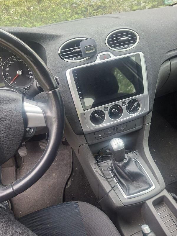 Gebraucht Ford Focus 145 PS (106 kW) 2006 Schwarz Limousine