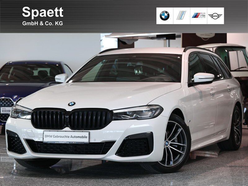 Alpinweiß uni Gebraucht 2020 BMW 520 M Sport Kombi | 34.800 € (Teuer) - Bild 1/4