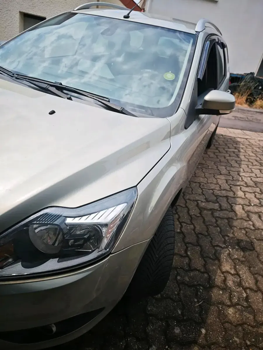 Gebraucht Ford Focus 109 PS (80 kW) 2010 Kombi