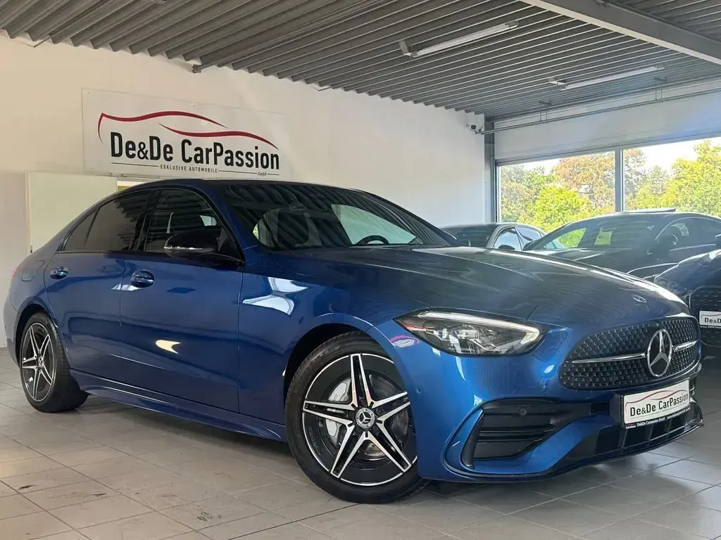 Gebraucht Mercedes C300 AMG line 265 PS (194 kW) 2024 Spektralblau  metalliclack Limousine