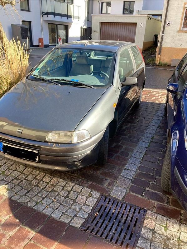 Schwarz Gebraucht 1995 Fiat Punto Kleinwagen | 2.200 € - Bild 1/4
