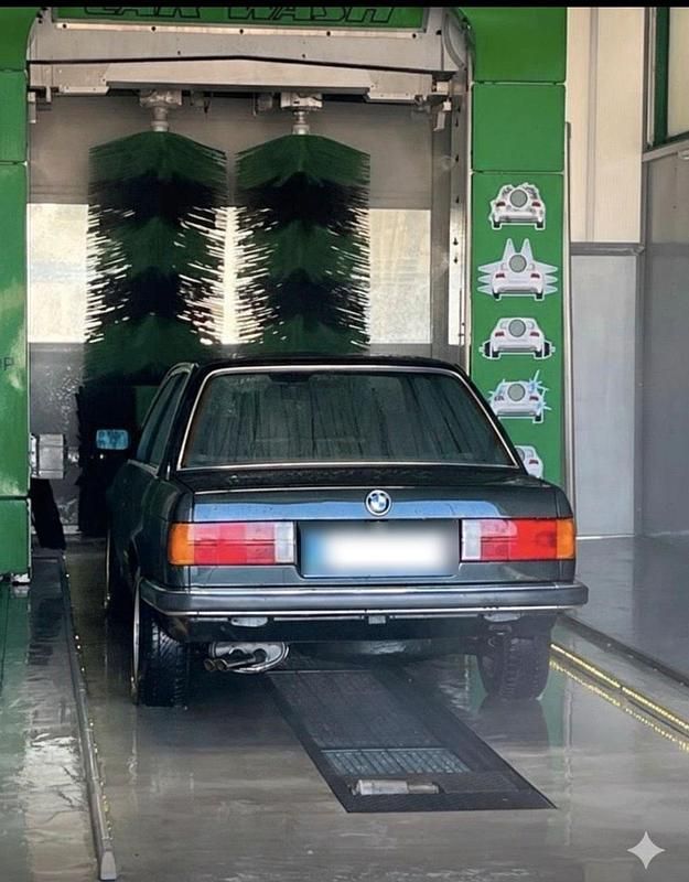 Gebraucht BMW 323 150 PS (110 kW) 1983 Grün Coupé