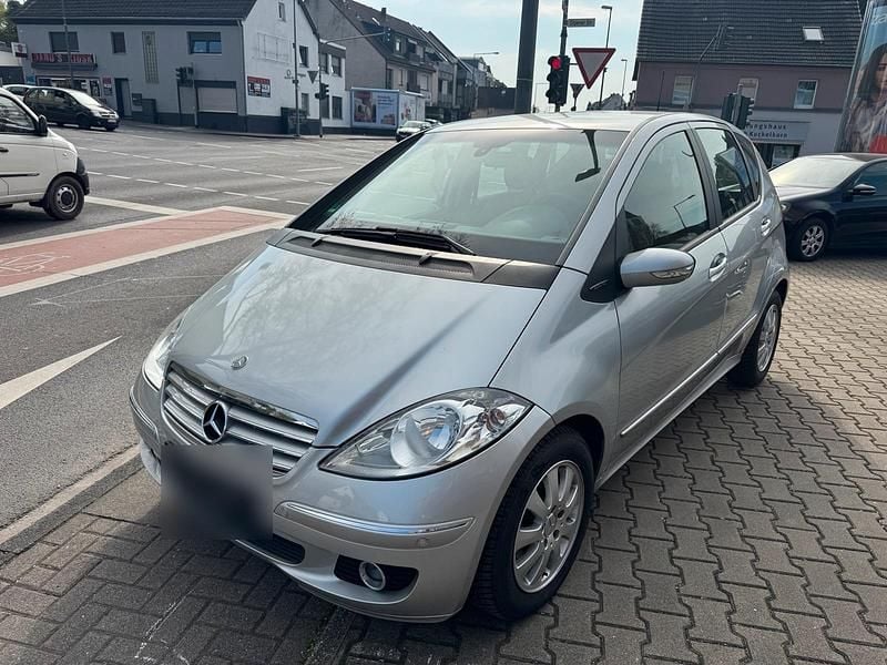 Gebraucht Mercedes A170 115 PS (84 kW) 2005 Silber Kleinwagen