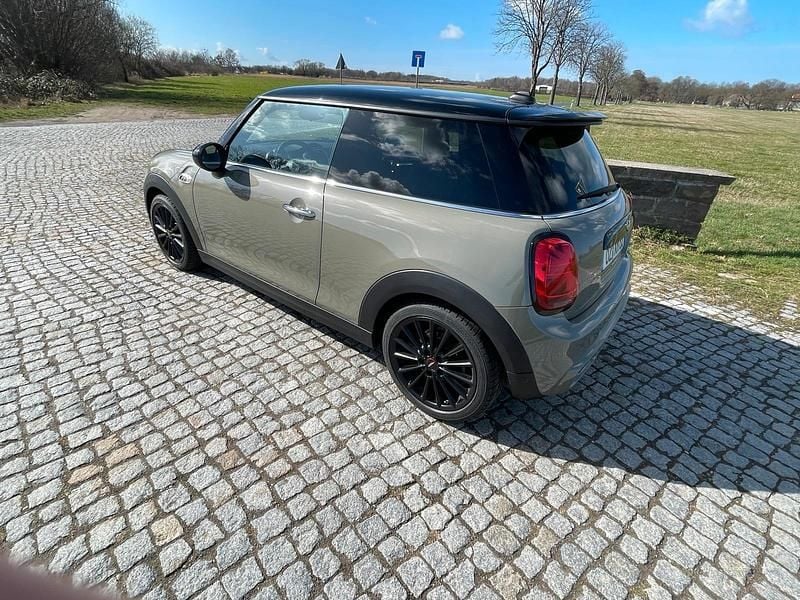 Gebraucht Mini Cooper S Chili 192 PS (141 kW) 2019 Grau Kleinwagen