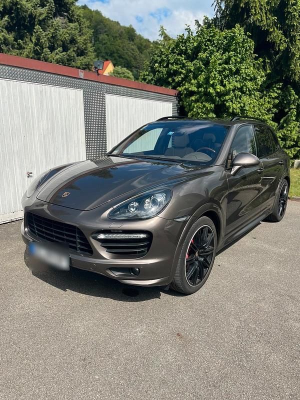 Gebraucht Porsche Cayenne 420 PS (308 kW) 2012 Braun SUV