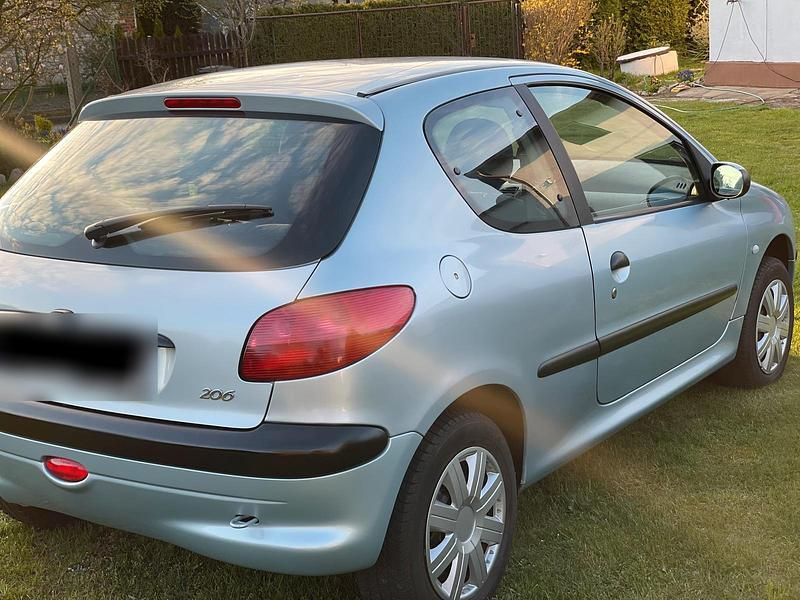 Gebraucht Peugeot 206 Platinum 75 PS (55 kW) 2002 Blau Kleinwagen