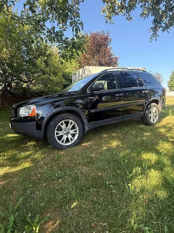 Schwarz Gebraucht 2005 Volvo XC90 Summum SUV | 5.499 € (Etwas zu teuer) - Bild 1/4