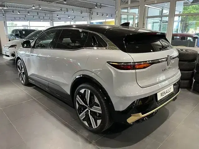 Occasion Renault Megane E-Tech Iconic 160 kW (218 ch) 2024 Gris Berline