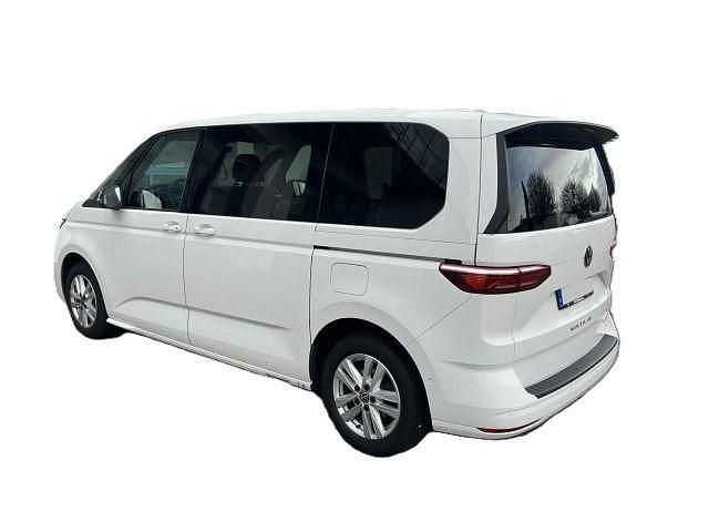 Gebraucht VW Multivan Basis 150 PS (110 kW) 2022 Weiß Van