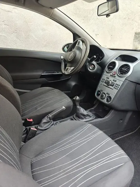 Gebraucht Opel Corsa 80 PS (58 kW) 2008 Schwarz Kleinwagen