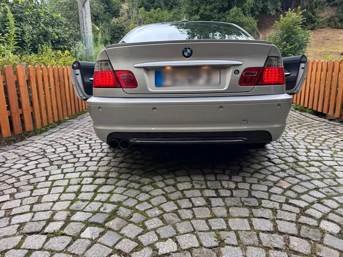 Gebraucht BMW 318 143 PS (105 kW) 2003 Silber Coupé