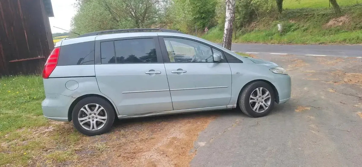 Second-hand Mazda 5 140 CP (102 kW) 2008 Andere farben Monovolum