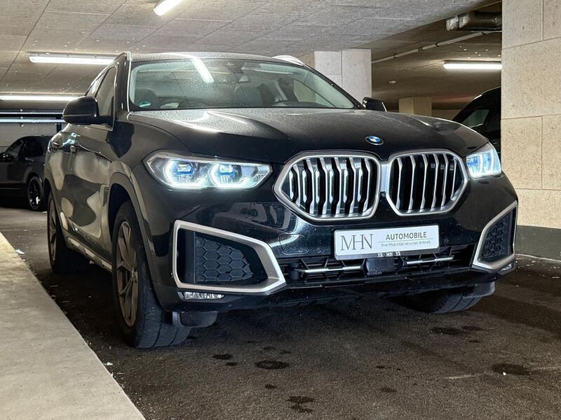Schwarz Gebraucht 2020 BMW X6 xLine SUV | 61.100 € - Bild 1/4