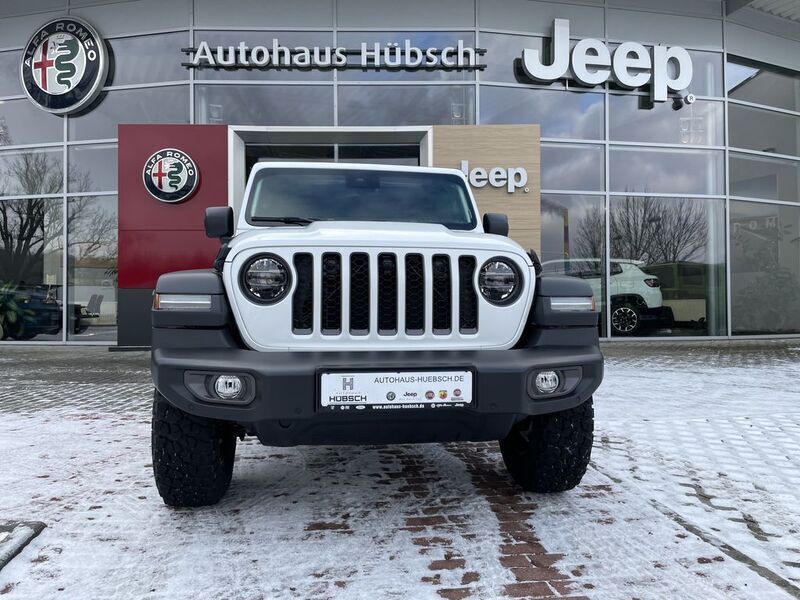 Weiß Gebraucht 2022 Jeep Wrangler Rubicon SUV | 67.900 € (Etwas zu teuer) - Bild 1/4