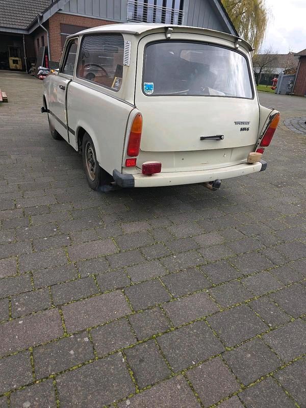 Gebraucht Trabant 601 26 PS (19 kW) 1983 Weiß Kombi