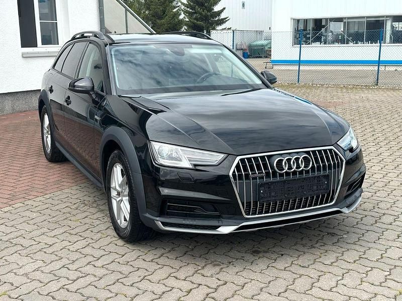 Schwarz Gebraucht 2019 Audi A4 Allroad Kombi | 26.150 € (Superpreis) - Bild 1/4