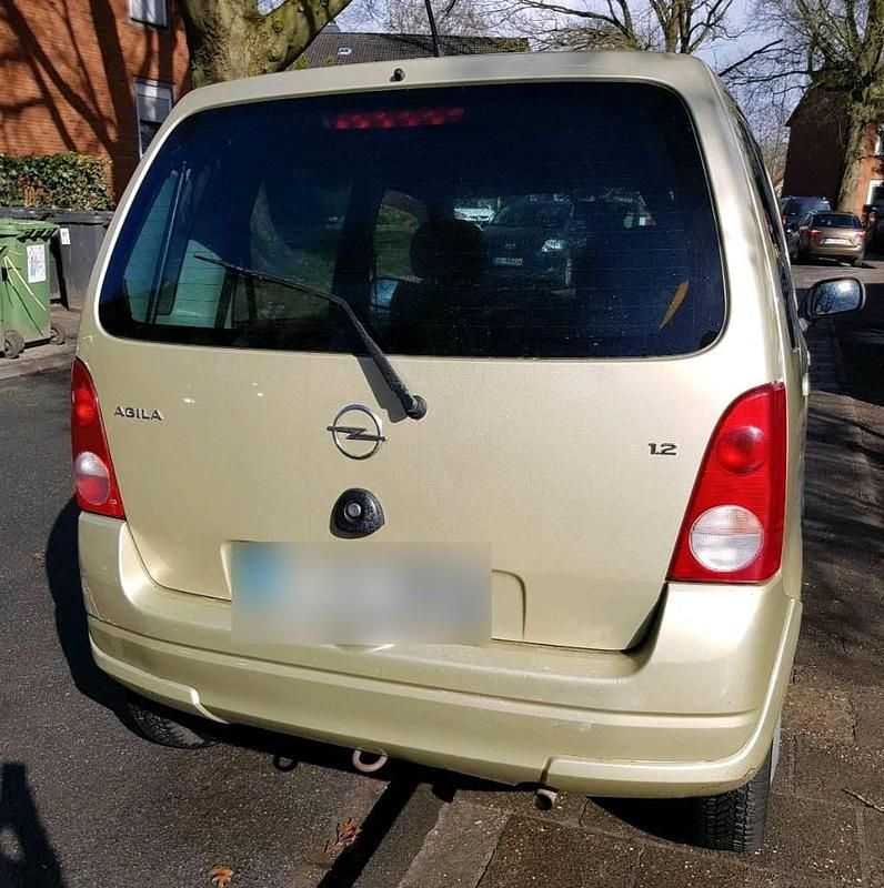 Gebraucht Opel Agila 75 PS (55 kW) 2005 Gold Van / Kleinbus