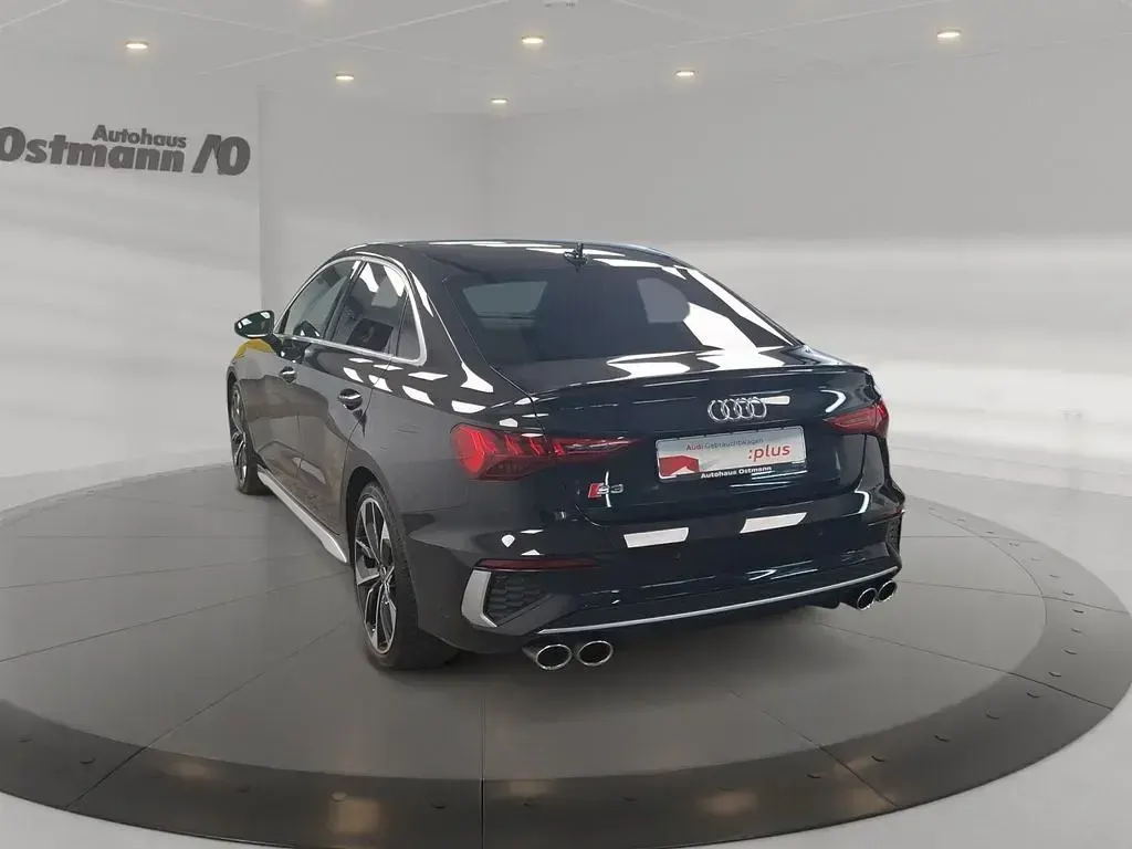 Gebraucht Audi S3 Ambiente 310 PS (228 kW) 2023 Schwarz Limousine