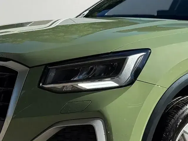 Gebraucht Audi Q2 Advanced 190 PS (139 kW) 2023 Apfelgrün (metallic) SUV
