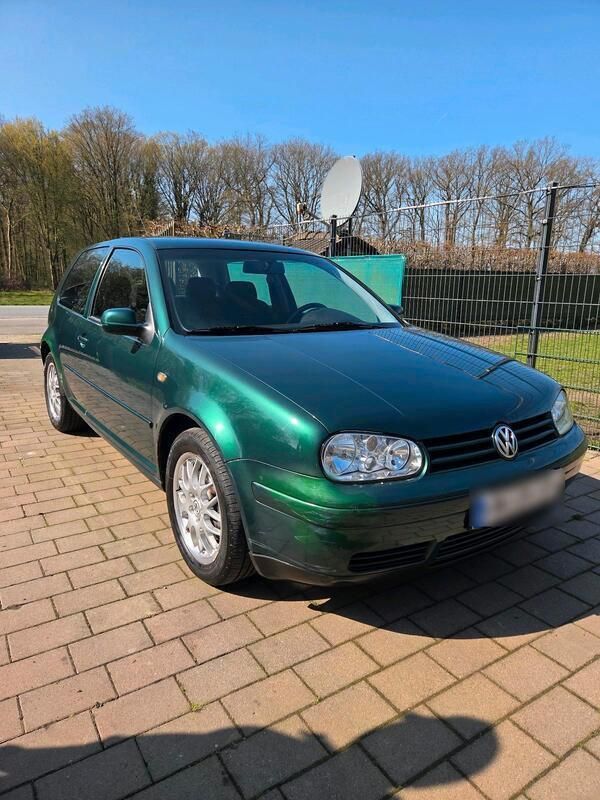 Grün Gebraucht 1998 VW Golf IV GTI Kleinwagen | 3.500 € (Superpreis) - Bild 1/4