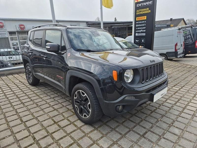 Gebraucht Jeep Renegade Trailhawk 170 PS (125 kW) 2015 Schwarz SUV