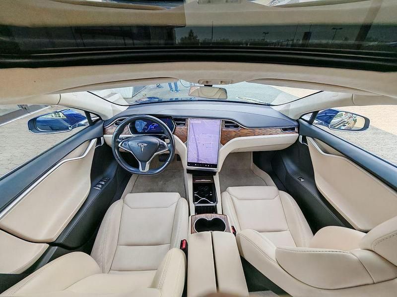 Usado Tesla Model S 386 kW (525 CV) 2018 Azul Utilitario