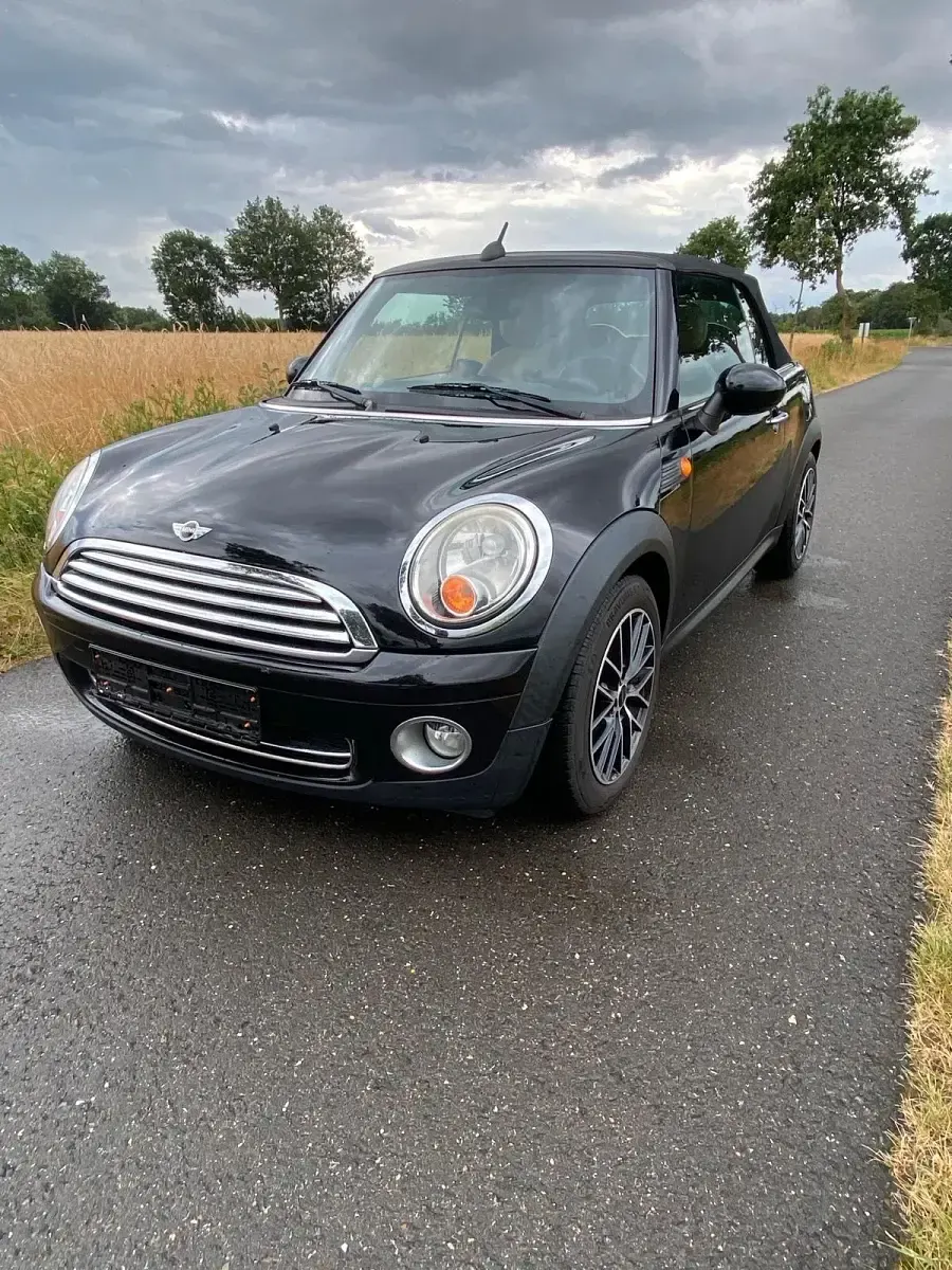 Gebraucht Mini Cooper Cabriolet 88 PS (64 kW) 2009 Schwarz Cabrio