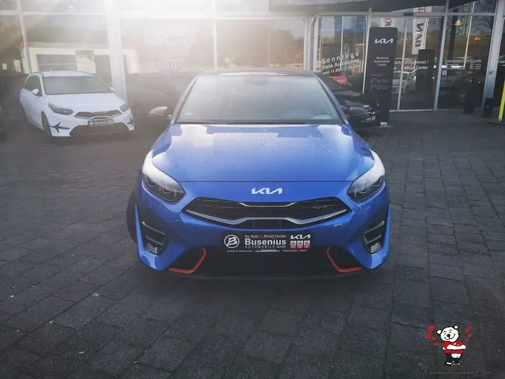 Używany Kia Ceed GT 204 KM (150 kW) 2023 Niebieski Hatchback