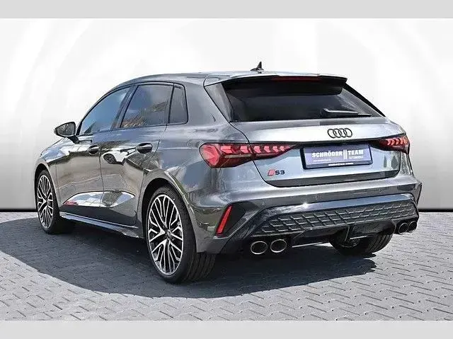 Neu Audi S3 Ambiente 333 PS (244 kW) 2026 Grau Limousine