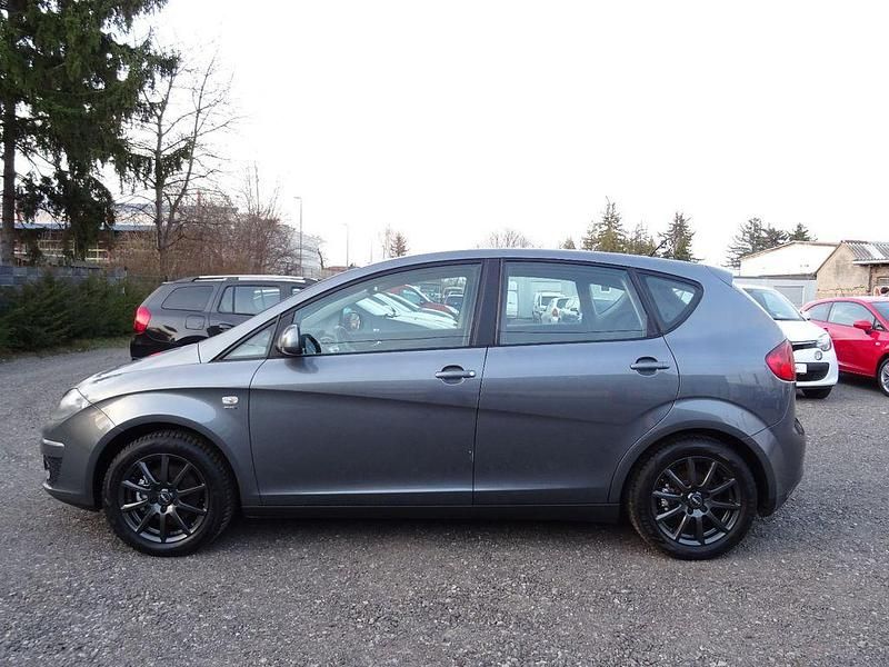 Gebraucht Seat Altea Copa 105 PS (77 kW) 2012 Grau Van / Kleinbus