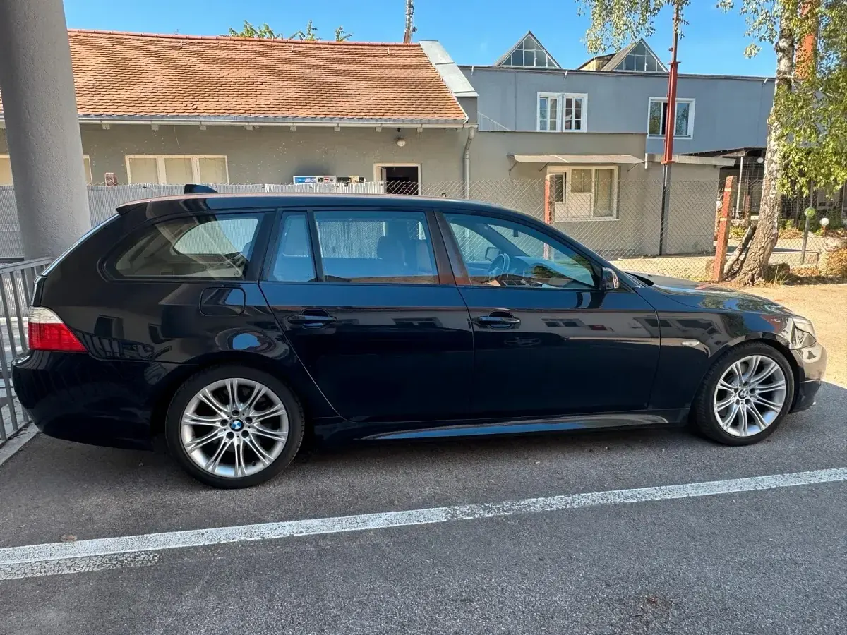 Gebraucht BMW 530 M Sport 272 PS (200 kW) 2009 Schwarz Kombi