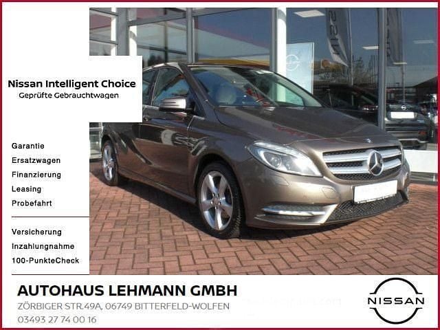 Gebraucht Mercedes B200 156 PS (114 kW) 2012 Grau Van / Kleinbus