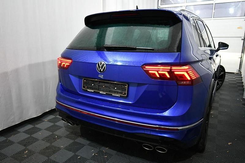 Gebraucht VW Tiguan R 320 PS (235 kW) 2023 Blau SUV