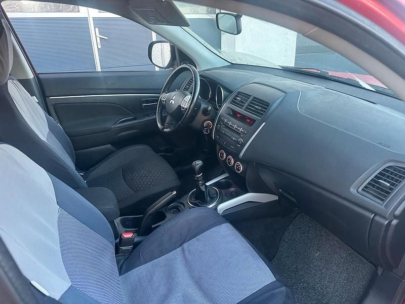 Gebraucht Mitsubishi ASX 150 PS (110 kW) 2011 Rot SUV