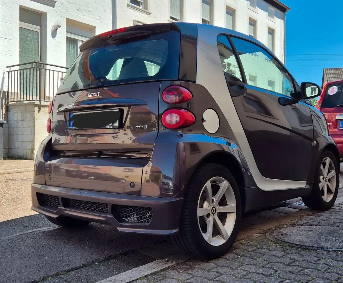 Gebraucht Smart ForTwo Coupé 82 PS (60 kW) 2009 Braun Coupé