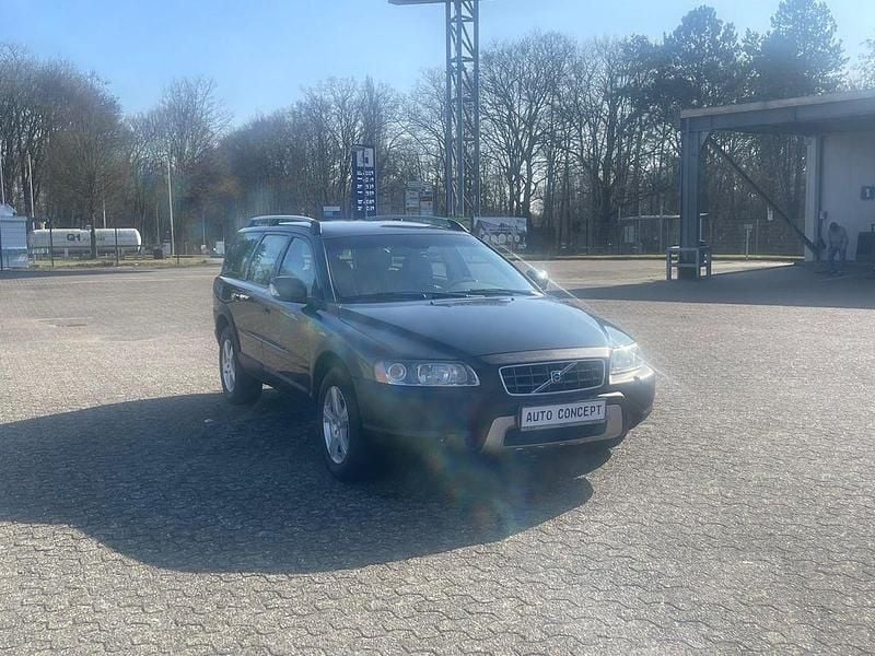 Gebraucht Volvo XC70 Summum 209 PS (153 kW) 2006 Grün Kombi