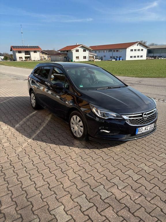 Gebraucht Opel Astra Eco 105 PS (77 kW) 2019 Blau Kombi