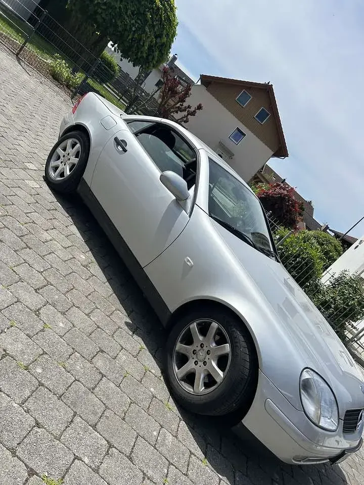 Gebraucht Mercedes SLK200 136 PS (100 kW) 1998 Silber Cabrio